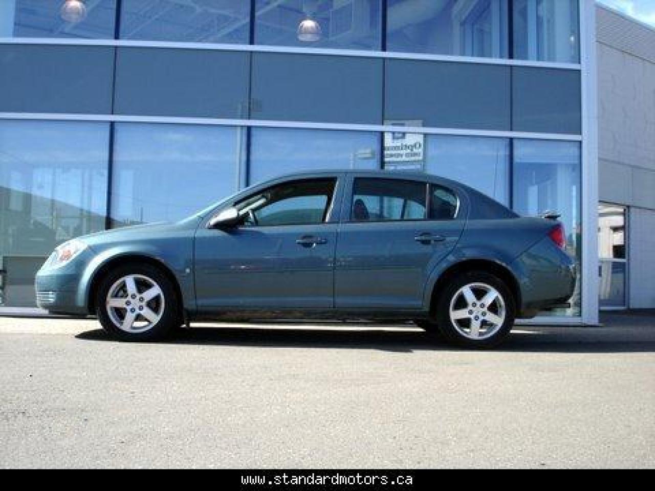 Used 2009 Pontiac G5 SE for sale in Swift Current, SK