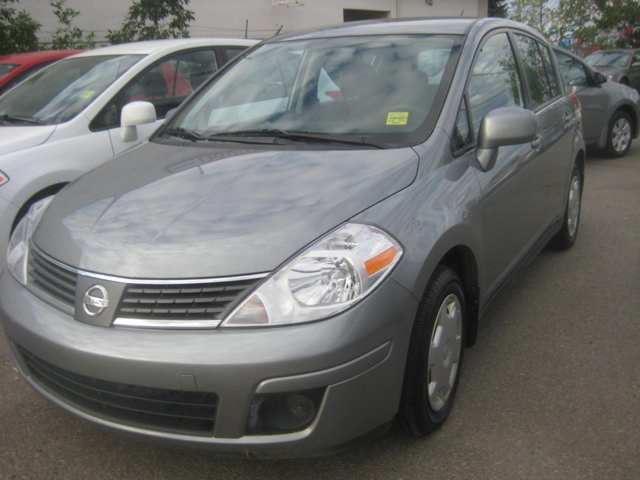 Used 2009 Nissan Versa  for sale in Calgary, AB
