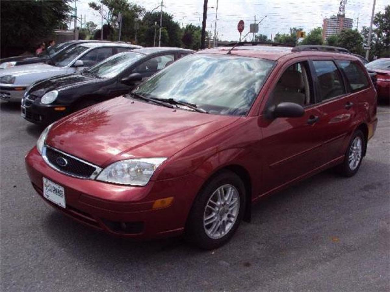 Used 2005 Ford Focus ZXW SES for sale in Ottawa, ON