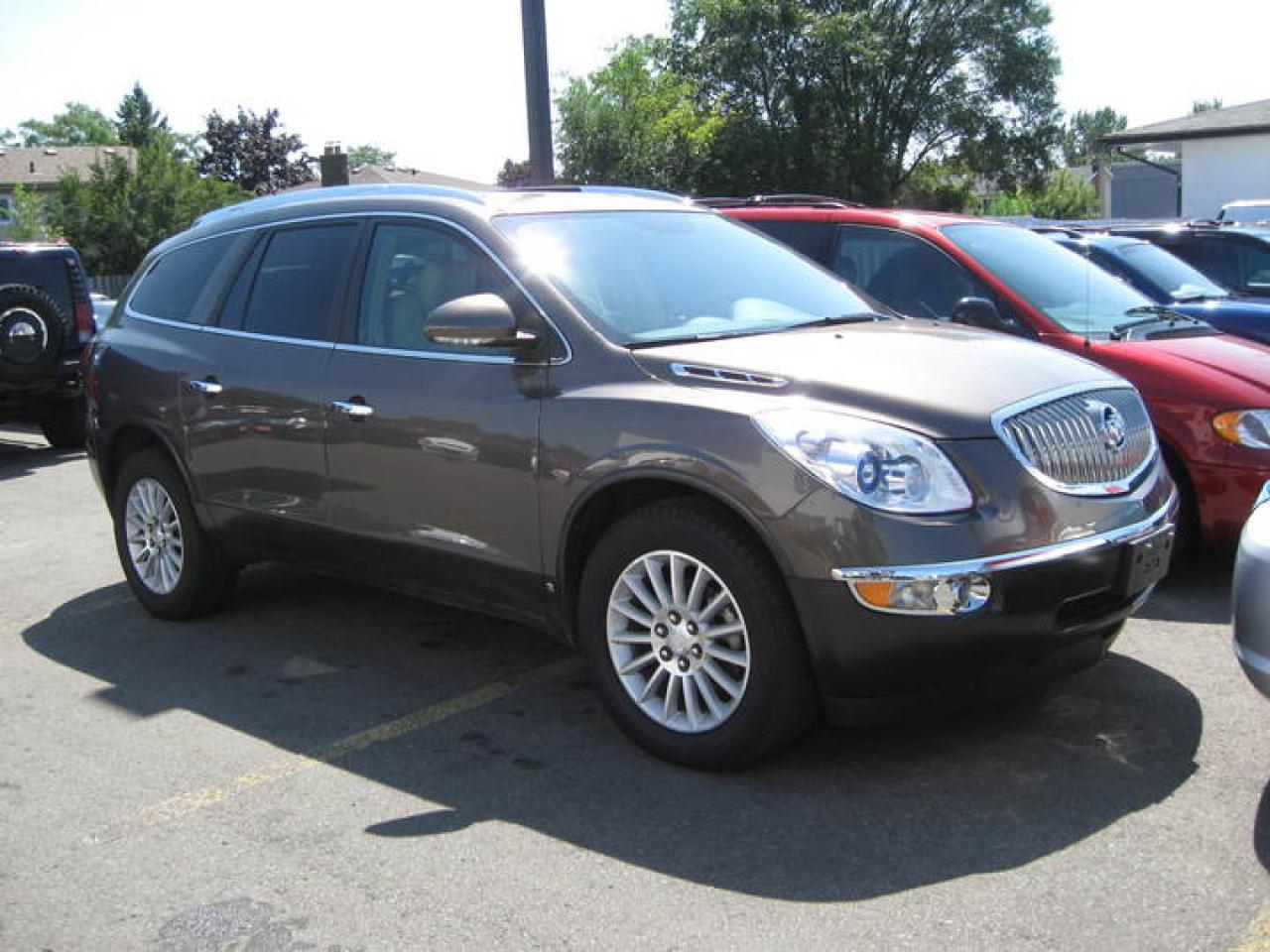 Used 2010 Buick Enclave  for sale in Mississauga, ON