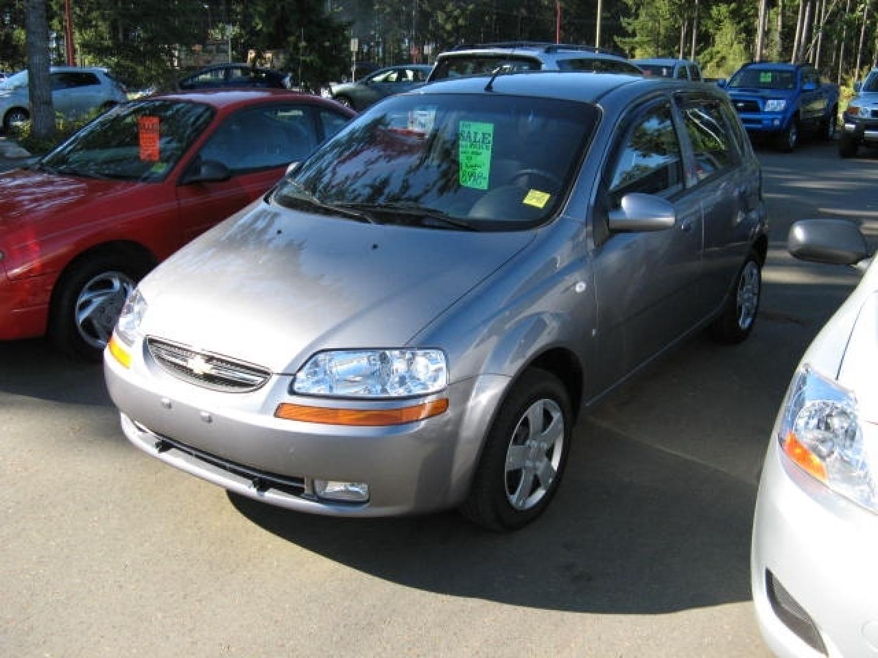 Used 2008 Chevrolet AVEO 5  for sale in Courtenay, BC