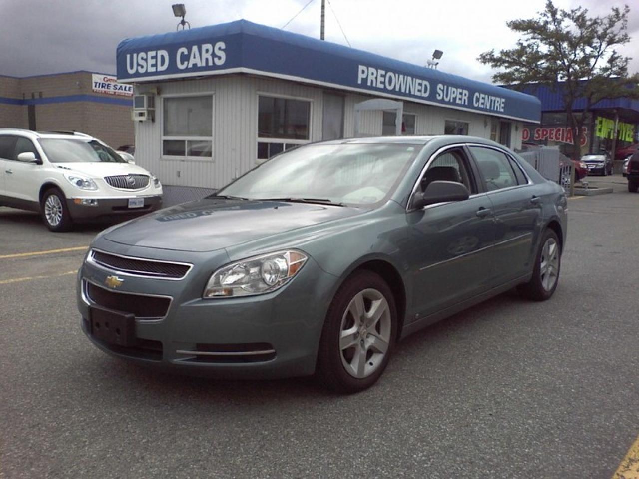 Used 2009 Chevrolet Malibu  for sale in Brampton, ON