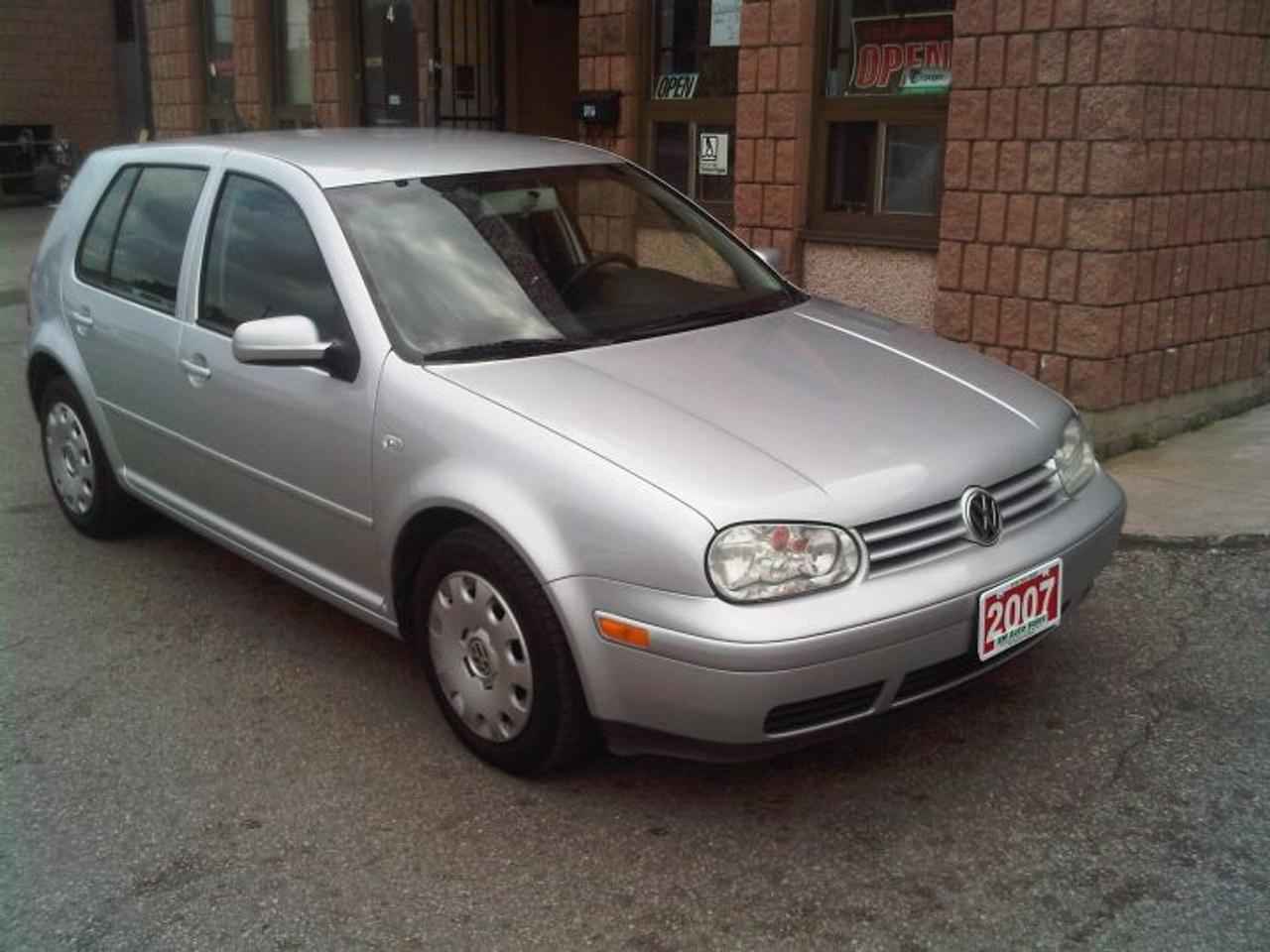 Used 2007 Volkswagen Golf City for sale in Toronto, ON