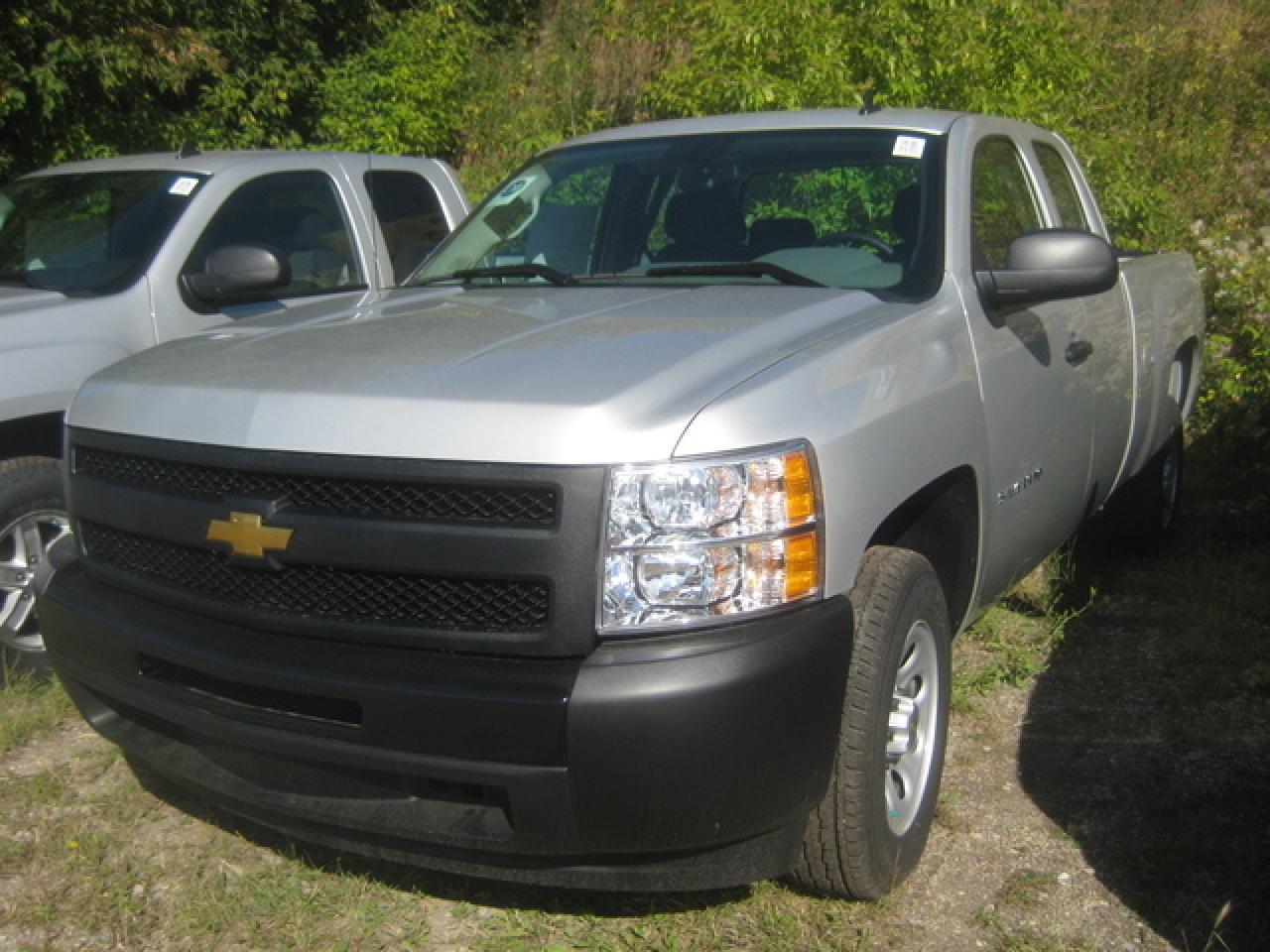 New 2011 Chevrolet Silverado C1500 EXT WT for sale in Calgary, AB