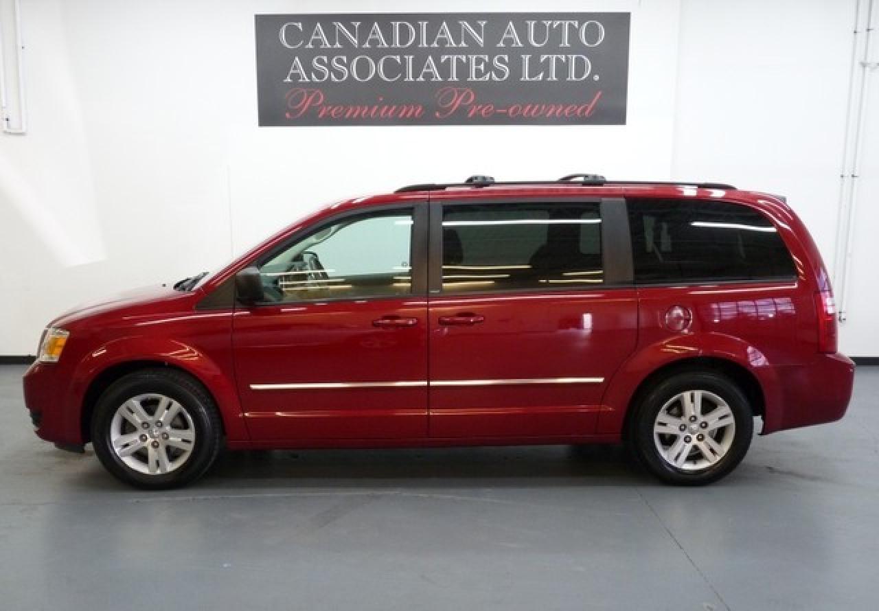 Used 2008 Dodge Grand Caravan SXT Stow 'n Go for sale in Guelph, ON