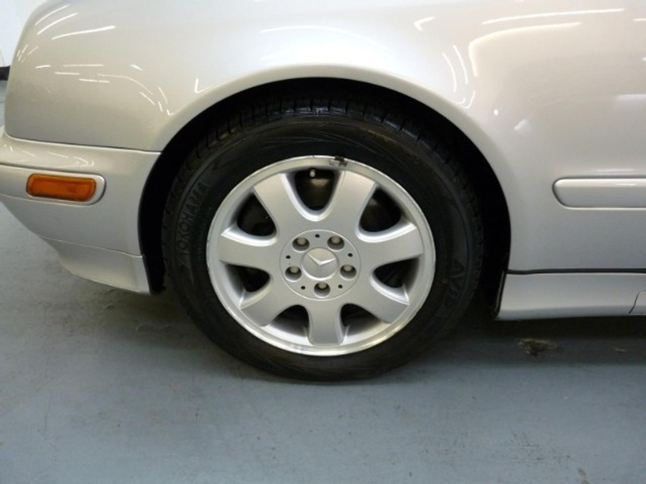 620987.10870469