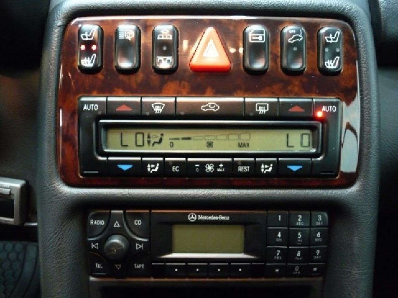 620987