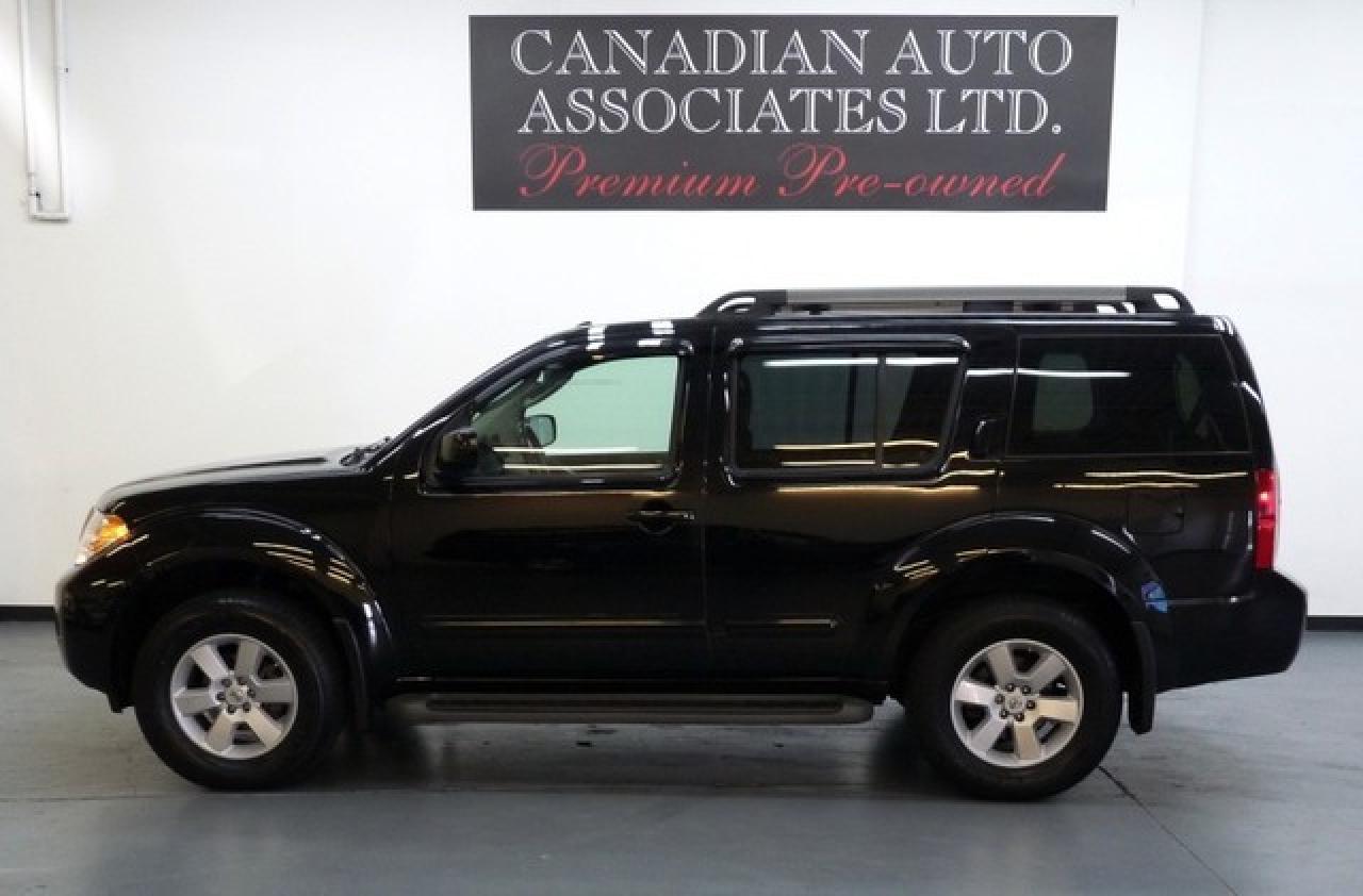 Used 2008 Nissan Pathfinder 4WD SE V6 for sale in Guelph, ON