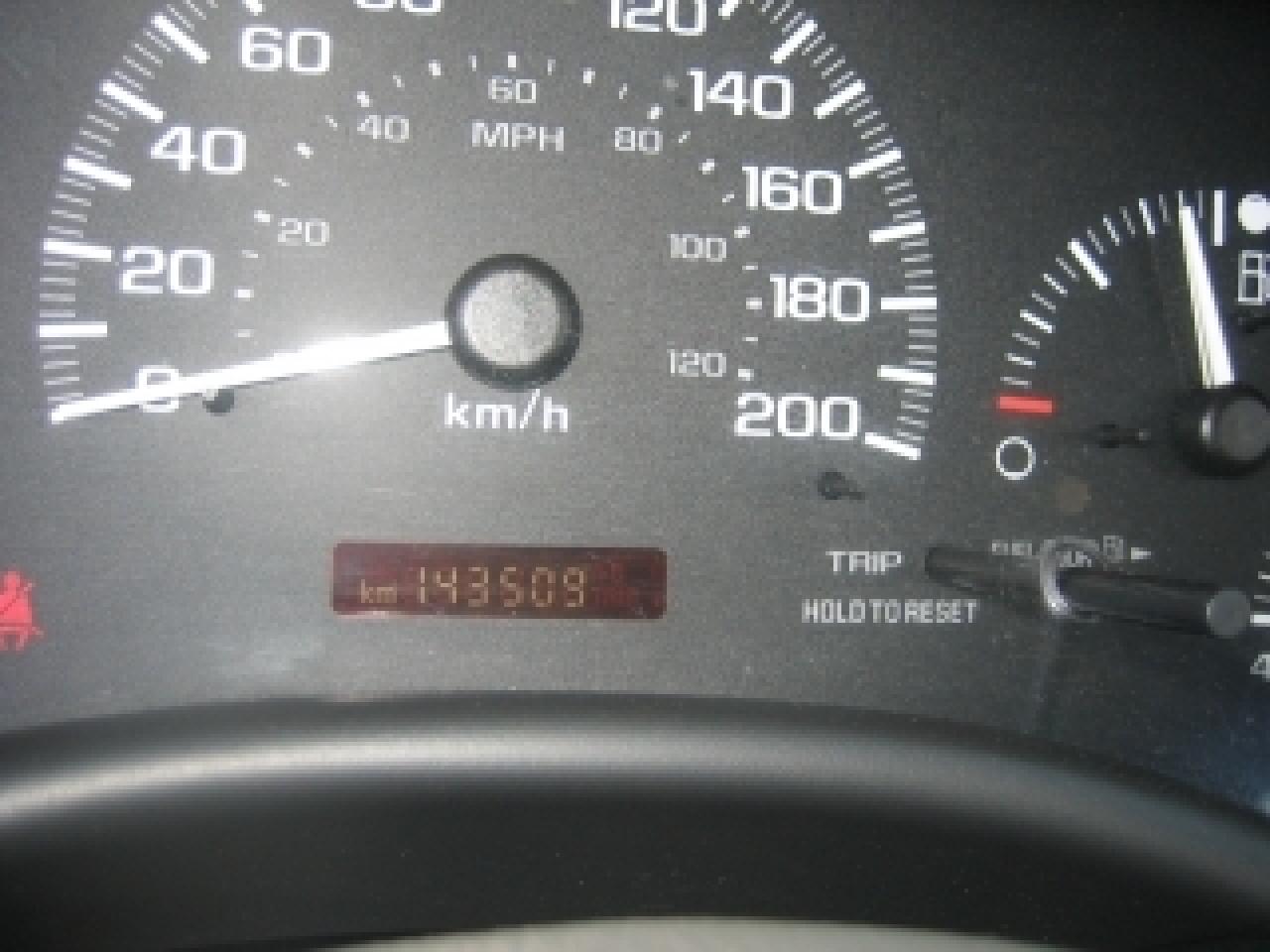 621004