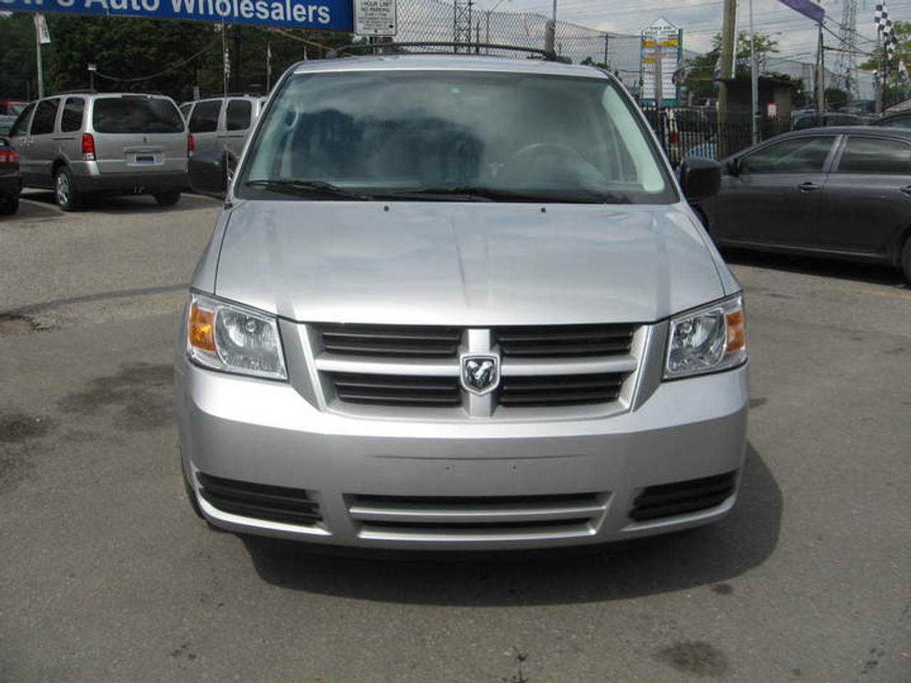 2009 Dodge Grand Caravan SE *** $15,500 *** Photo2