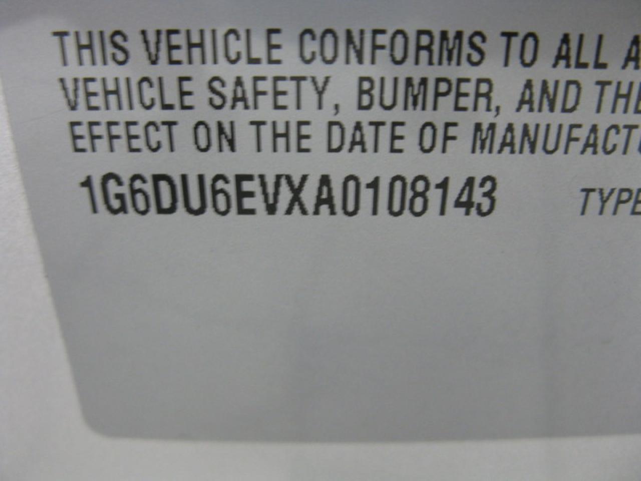 621118