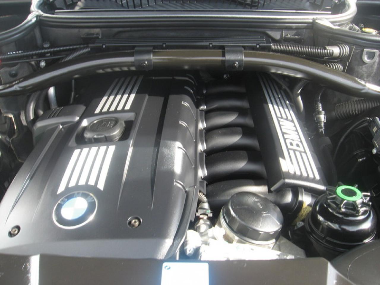 621128
