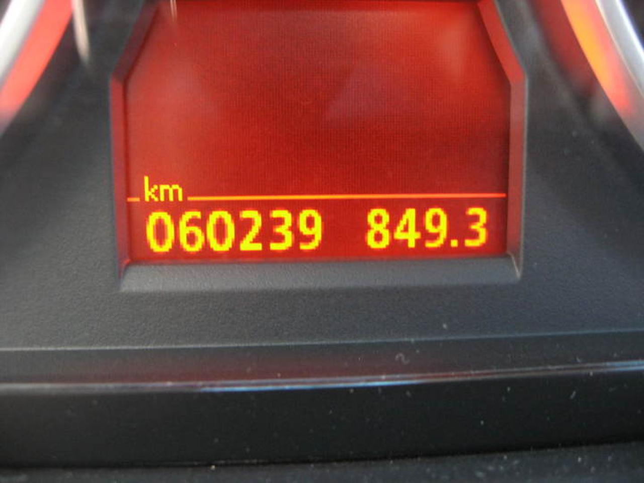 621130