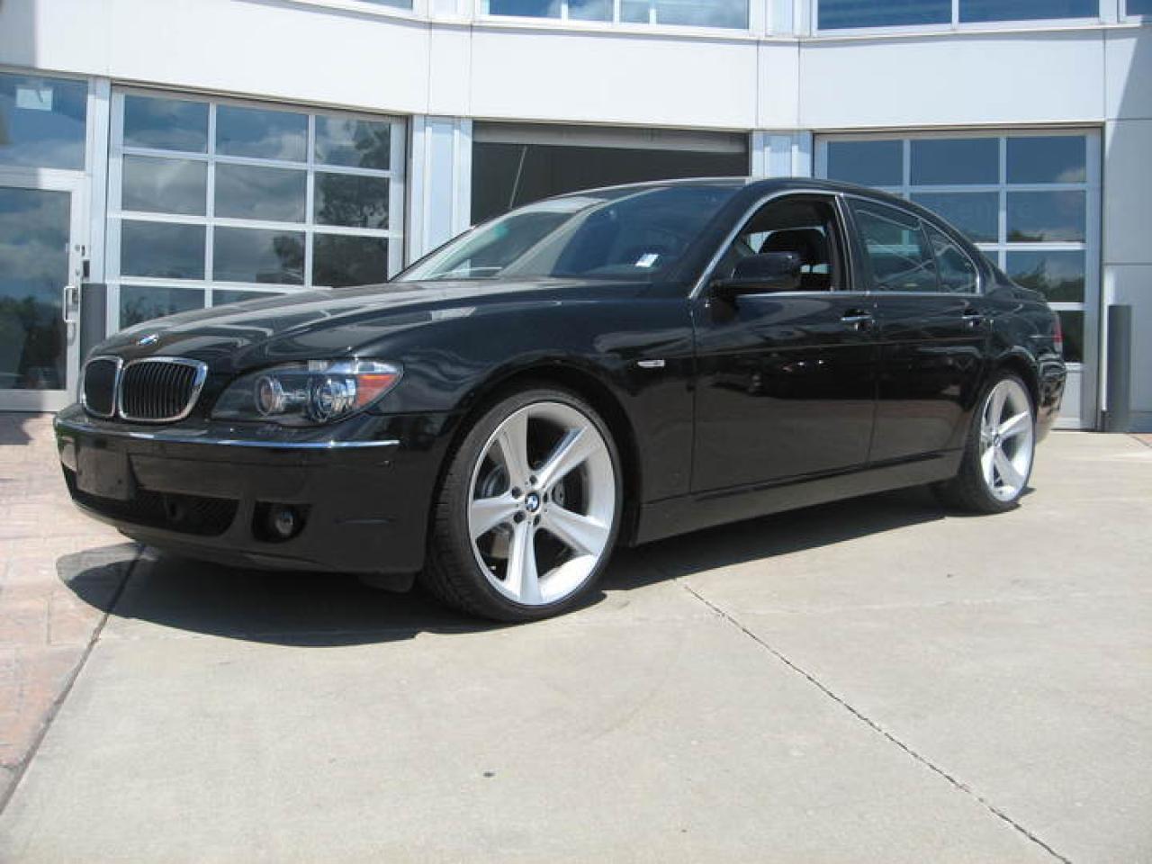 Used 2007 BMW 750i  for sale in Toronto, ON
