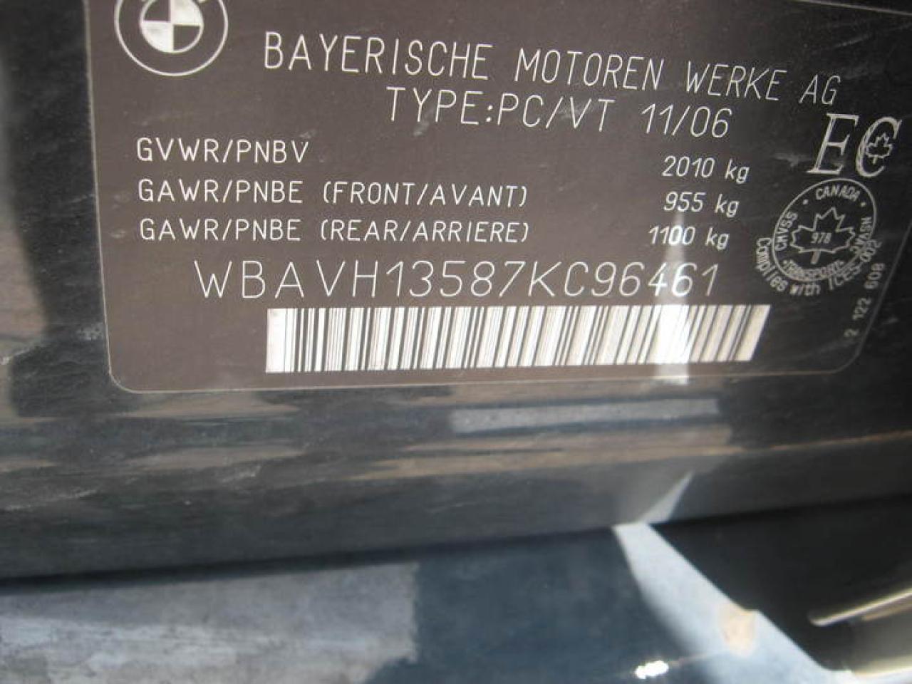 621176
