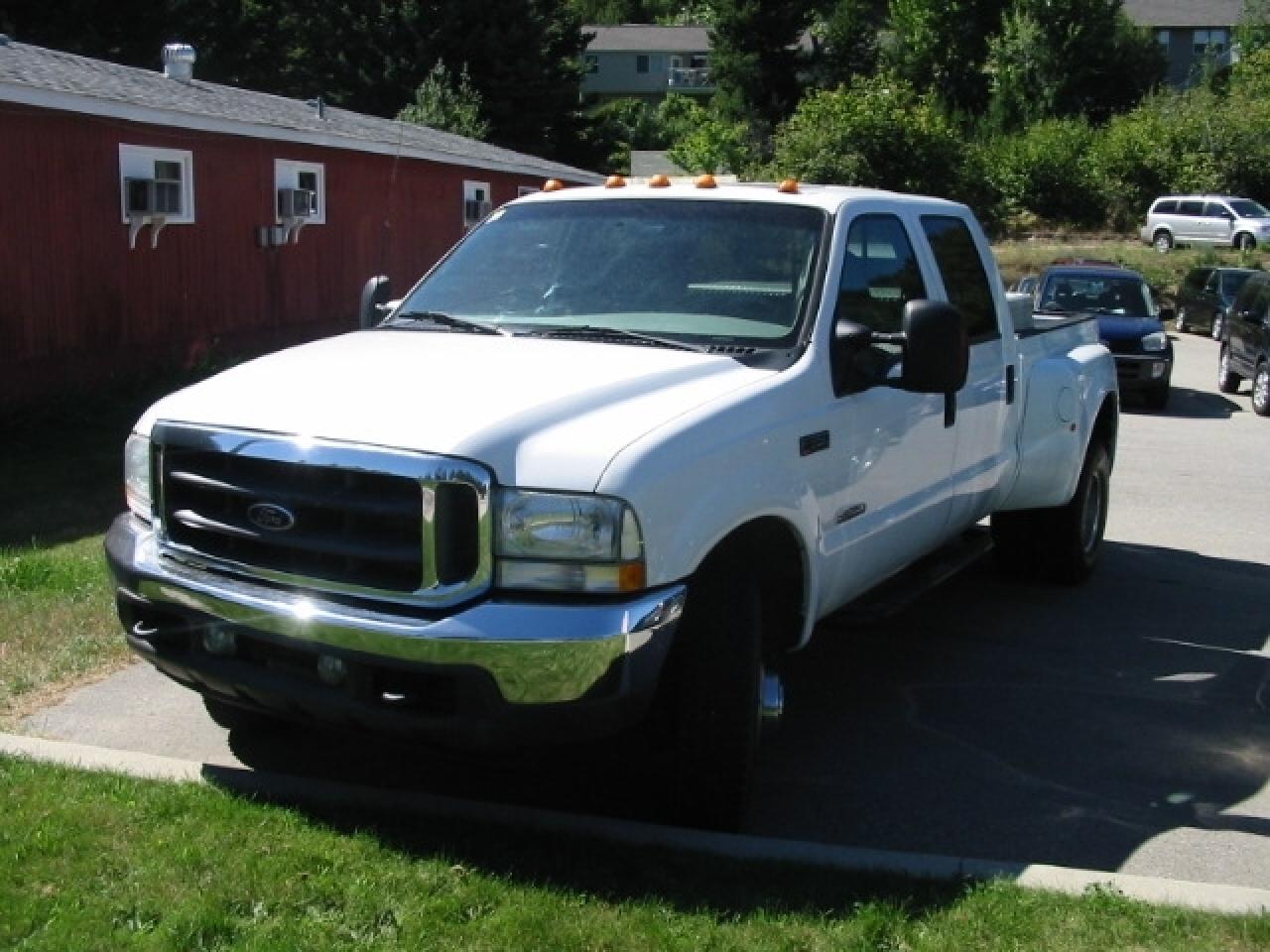 Used 2003 Ford F-350  for sale in Castlegar, BC
