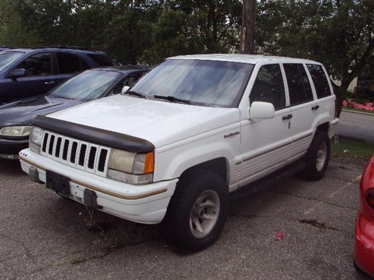 Used 1995 Jeep Grand Cherokee LIMITED 4X4 for sale in Mississauga, ON
