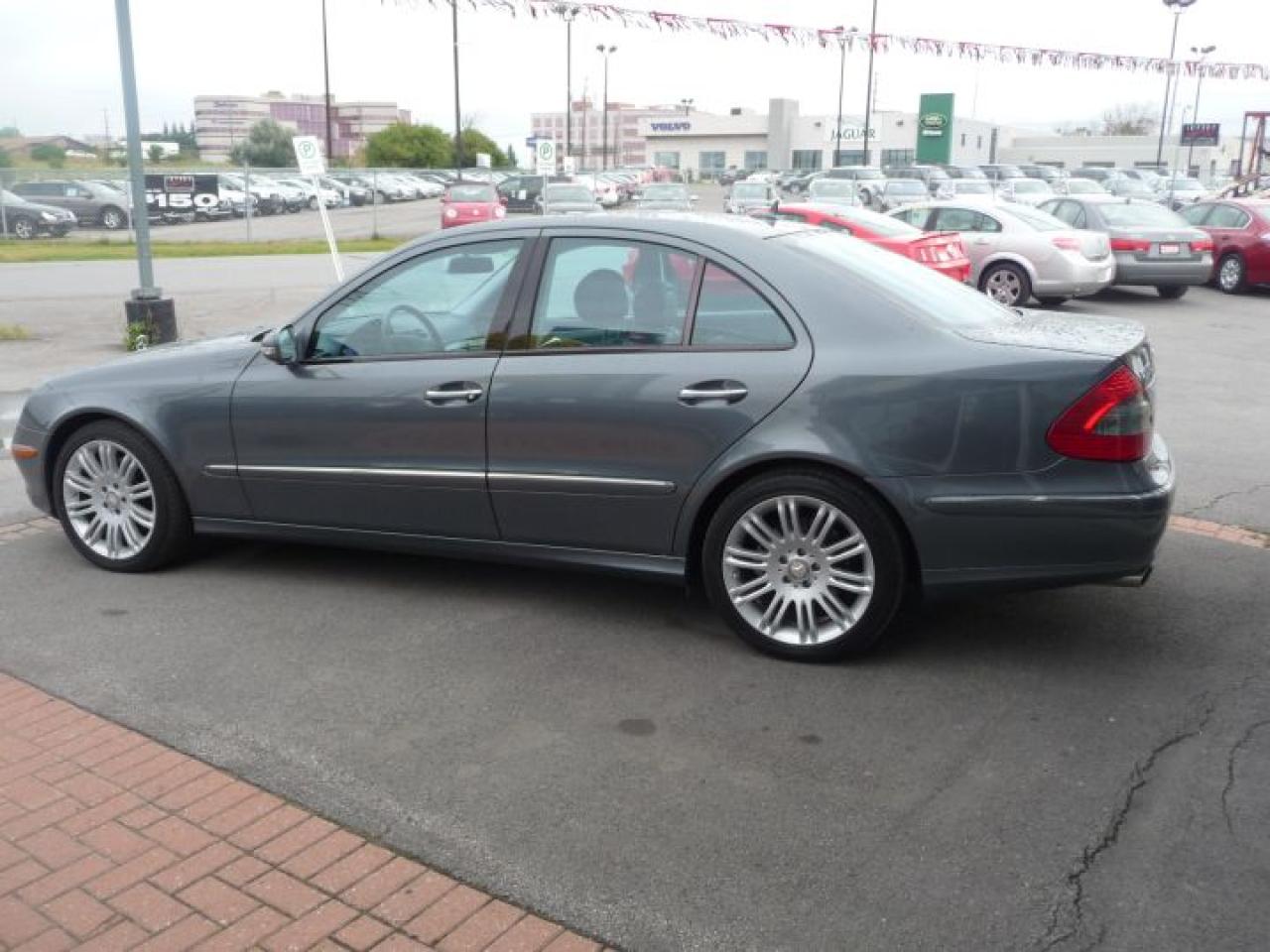 Used 2008 Mercedes-Benz E350 4Matic for sale in Ottawa, ON