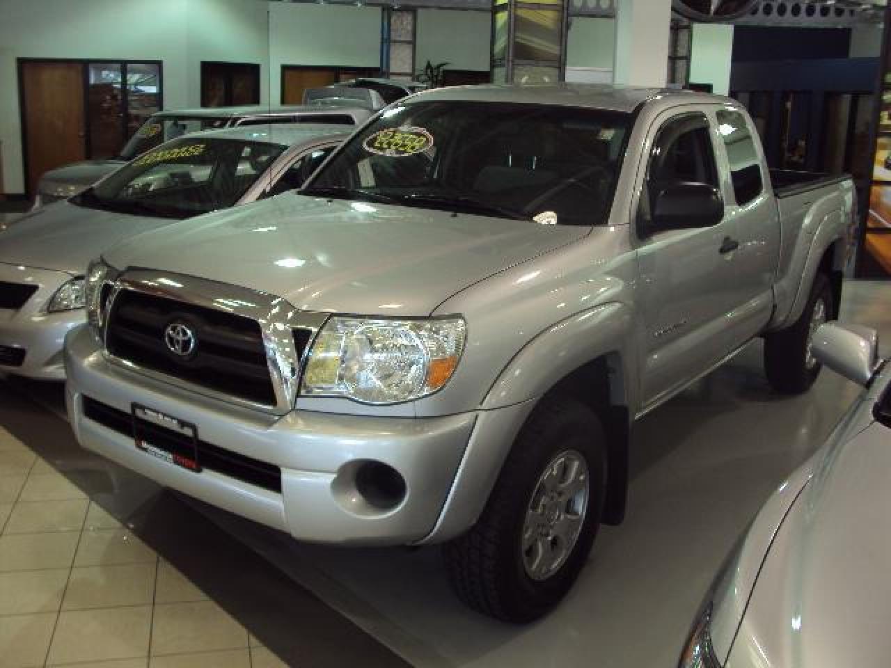 Used 2006 Toyota Tacoma V6 SR5 for sale in Mississauga, ON