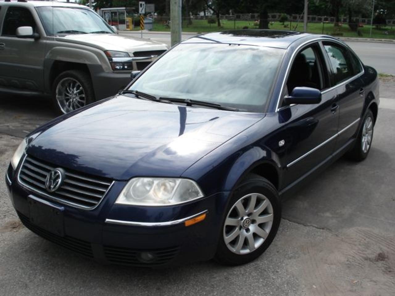 Used 2002 Volkswagen Passat GLS 1.8 TURBO SUNROOF FULLT LOADED A MUST SEE MINT for sale in Scarborough, ON