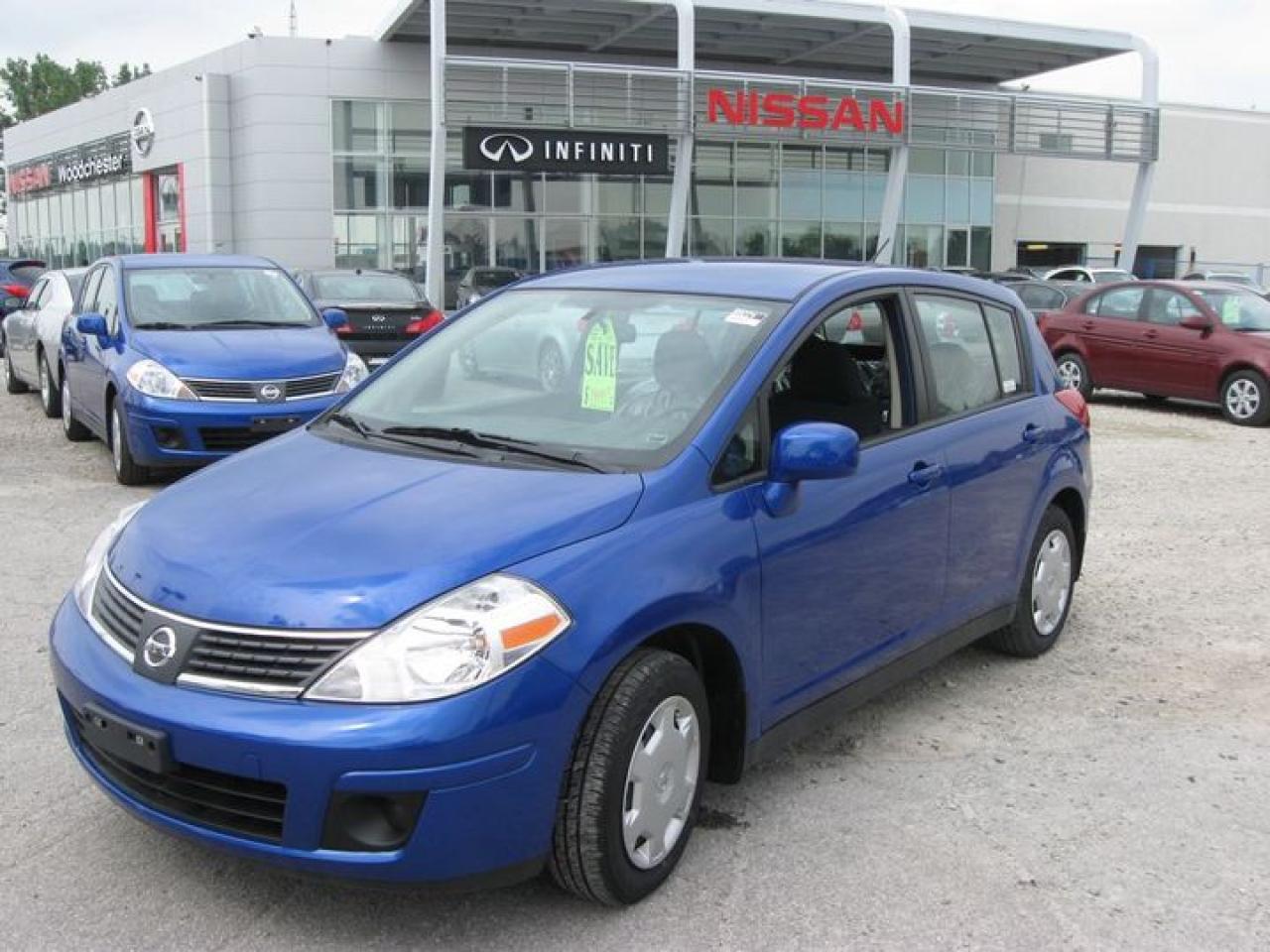 Used 2009 Nissan Versa  for sale in Mississauga, ON