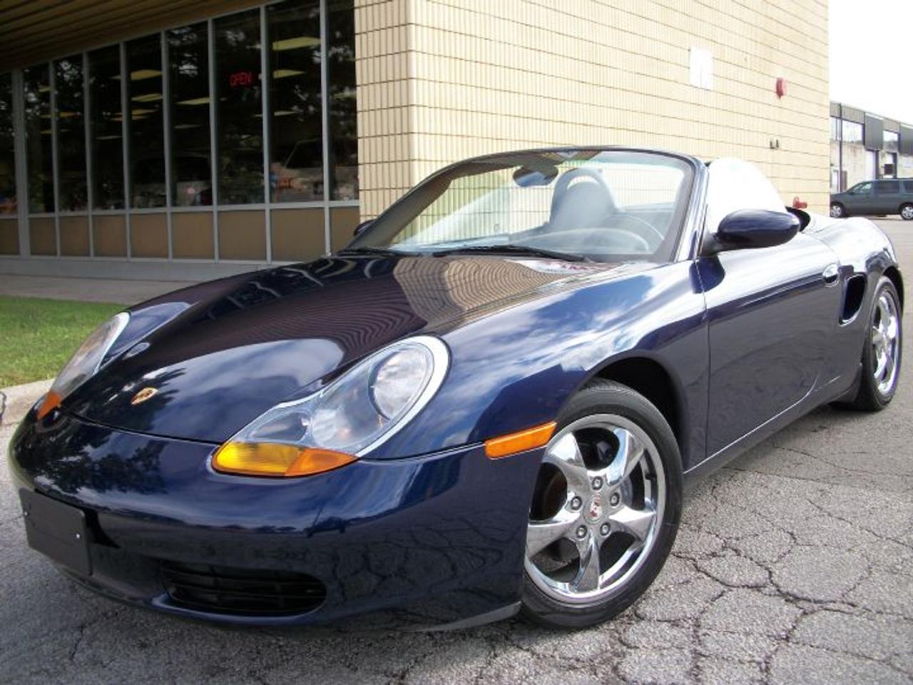 CarProof Verified-DarkBlue On Matching Leather Int-Chrome Alloy Wheels-PowerTop-5Speed Manual Tans-Lowest Price In town !!!