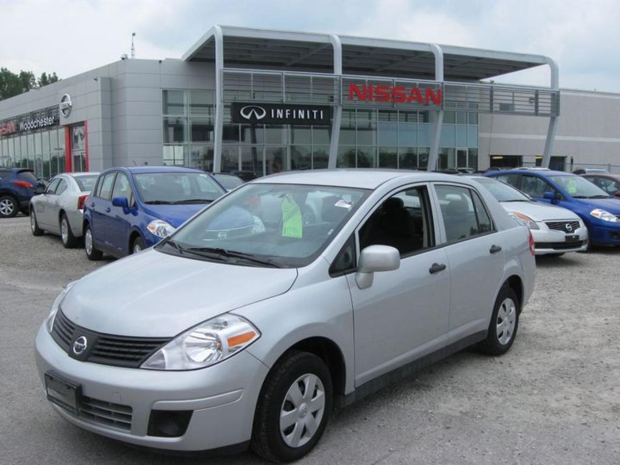 Used 2009 Nissan Versa  for sale in Mississauga, ON