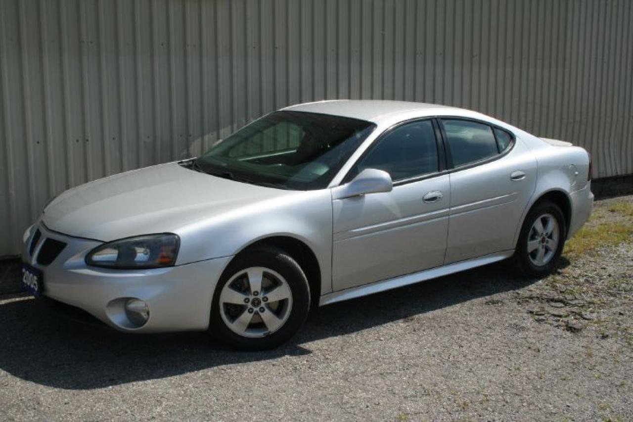Used 2005 Pontiac Grand Prix GT for sale in Ajax, ON