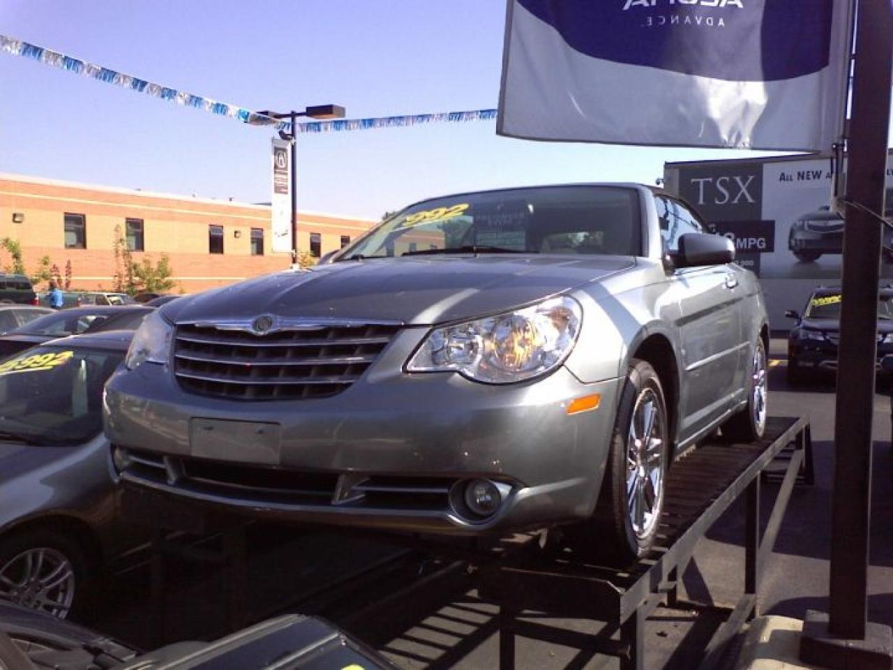 Used 2008 Chrysler Sebring Limited for sale in Burlington, ON