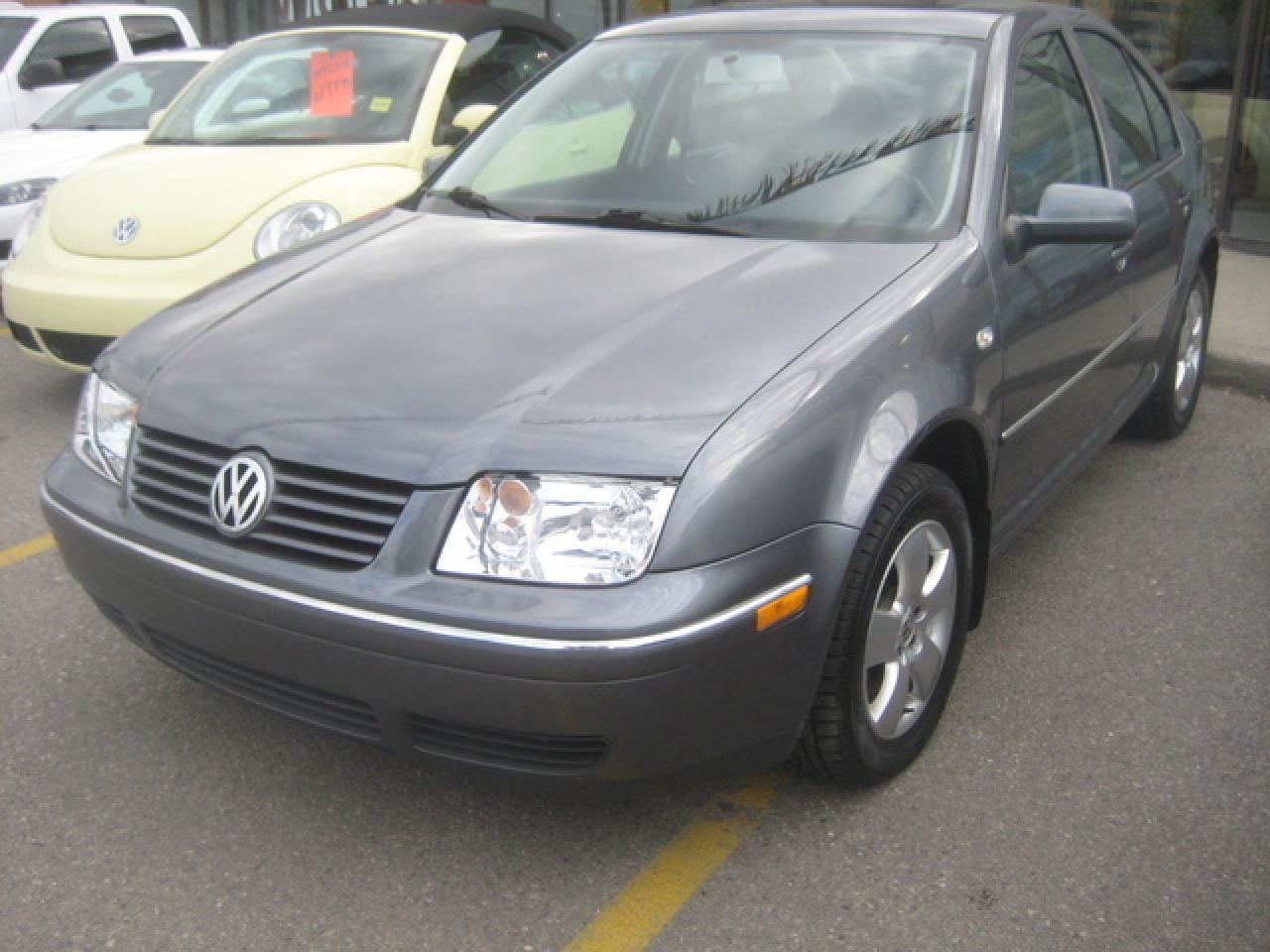 621587