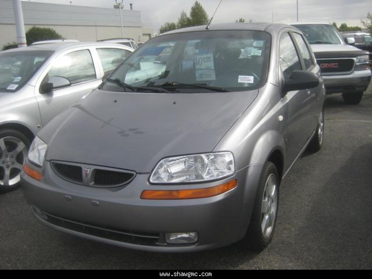 Used 2008 Pontiac Wave G5 SE for sale in Calgary, AB