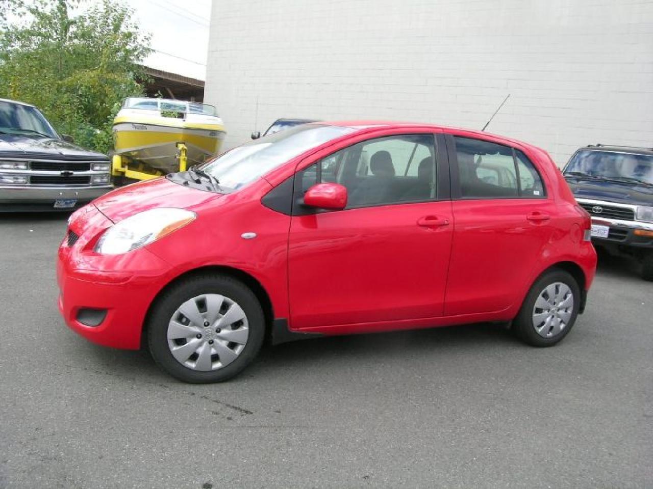 Used 2009 Toyota Yaris HB 5DR B-PKG for sale in Langley, BC