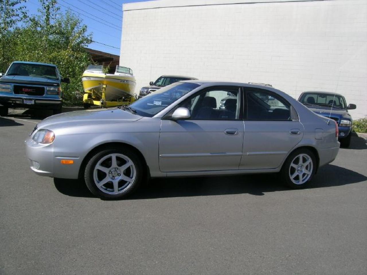 Used 2003 Kia Spectra  for sale in Langley, BC