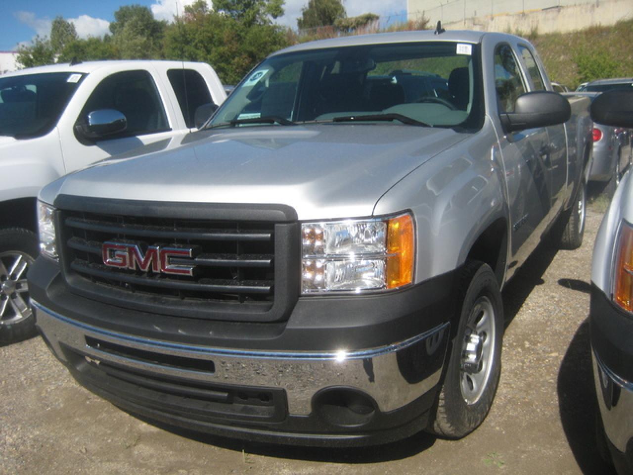 621754