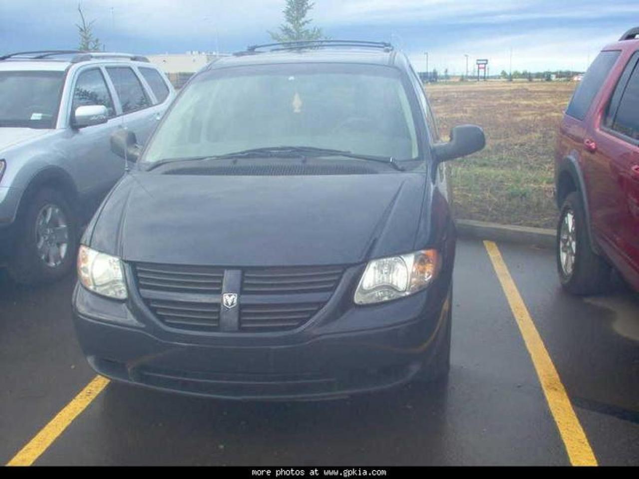 Used 2006 Dodge Grand Caravan  for sale in Grande Prairie, AB