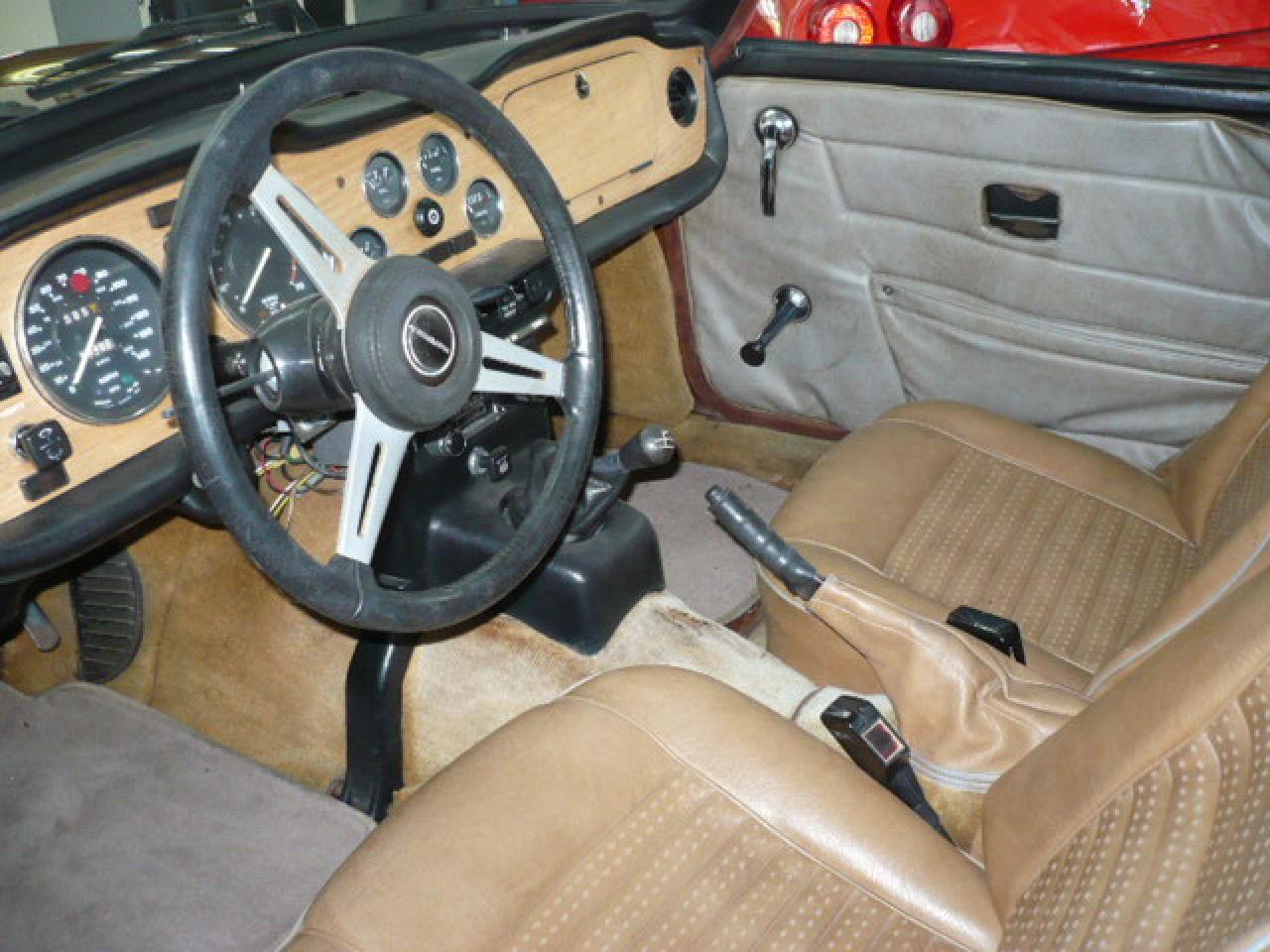 621824