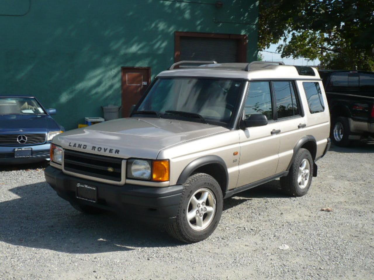 Used 2002 Land Rover Discovery SD for sale in Vancouver, BC