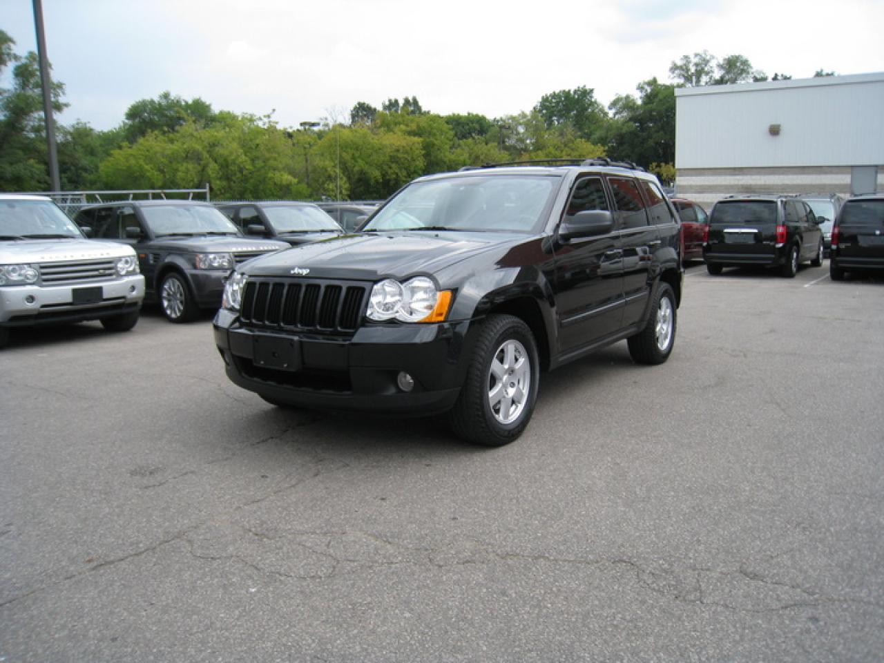 Used 2009 Jeep Grand Cherokee Laredo LEATHER SUNROOF for sale in North York, ON
