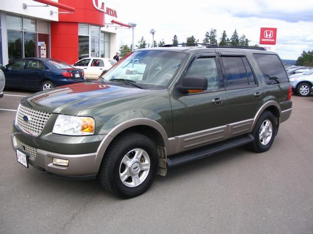 Used 2003 Ford Expedition Eddie Bauer for sale in Fredericton, NB