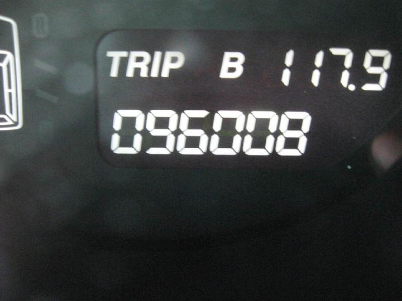 621965