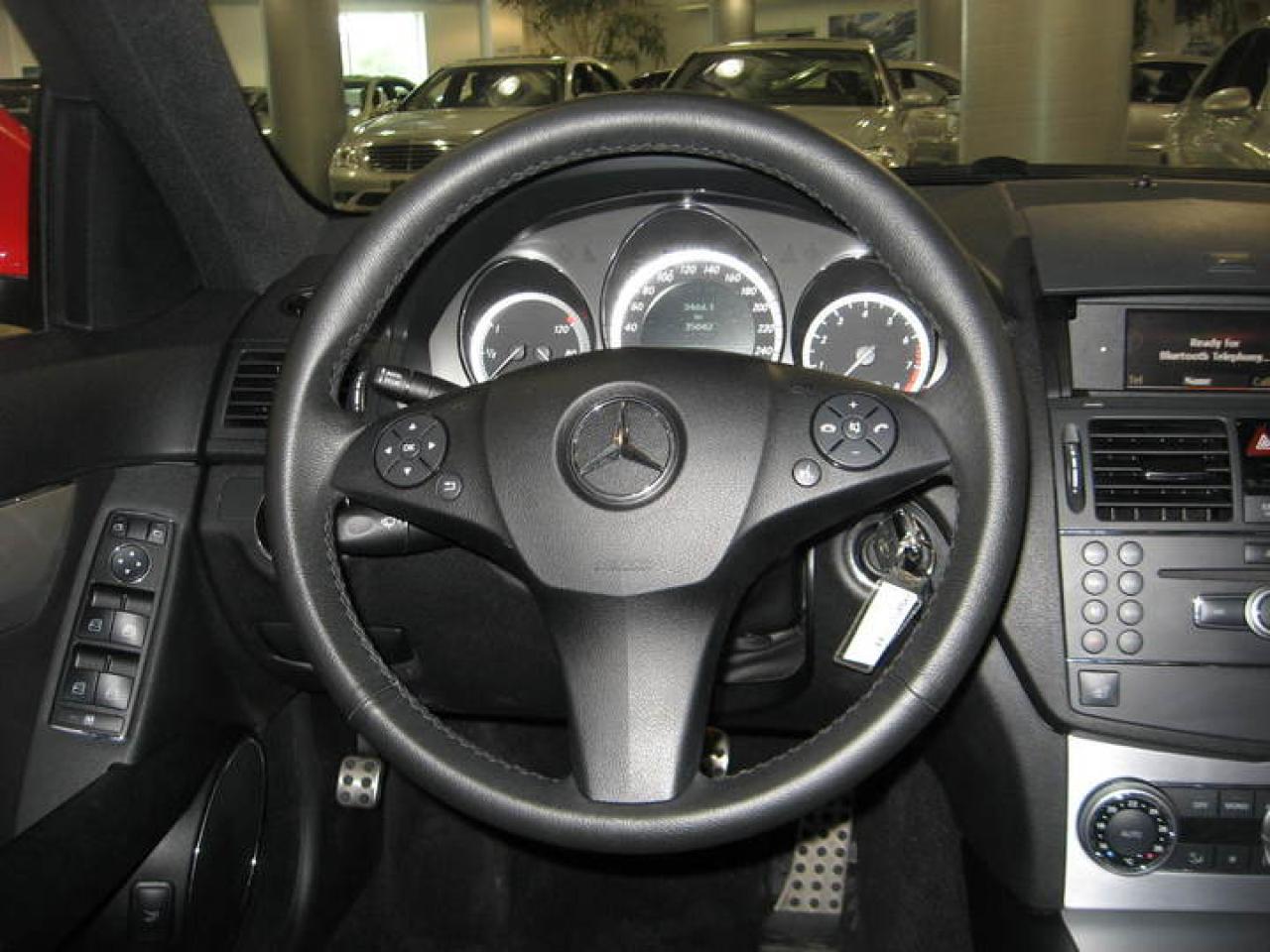 622003