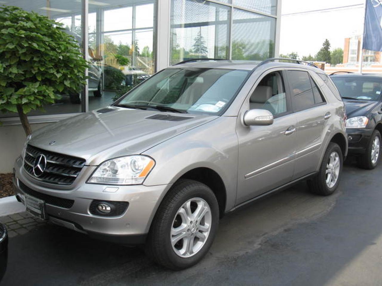 Used 2007 Mercedes-Benz ML350  for sale in Maple, ON