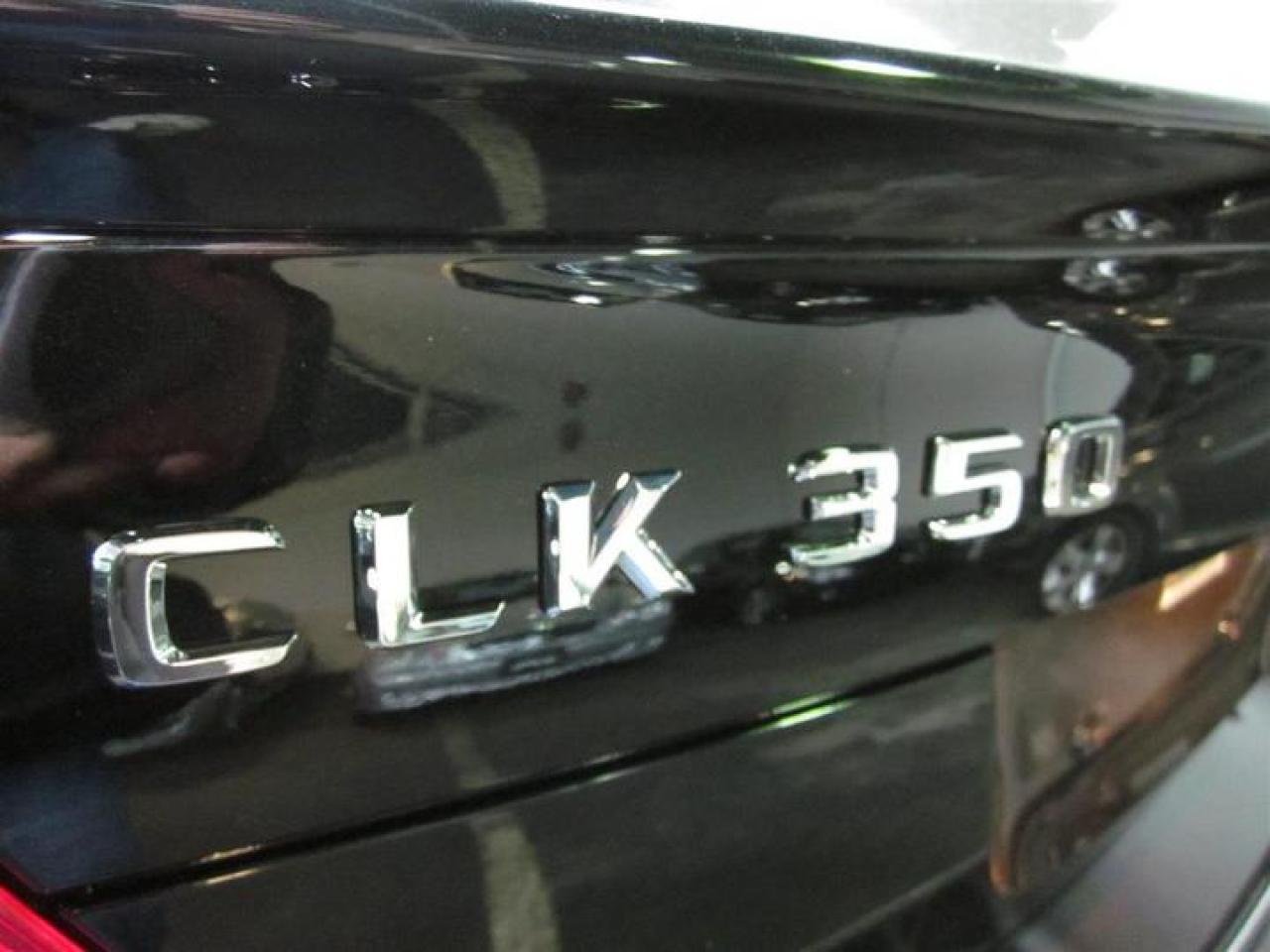 622037