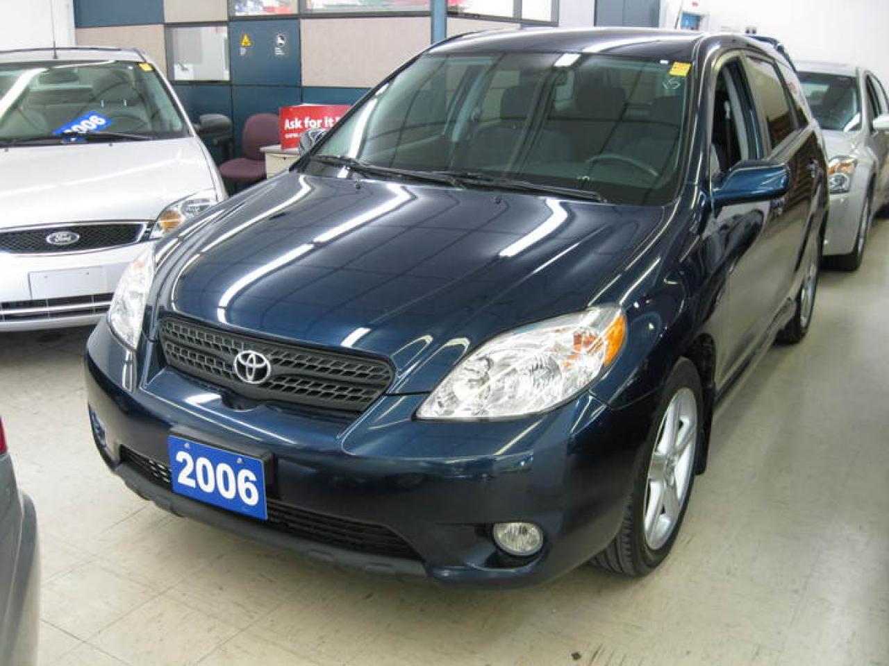 Used 2006 Toyota Matrix  for sale in Oshawa, ON