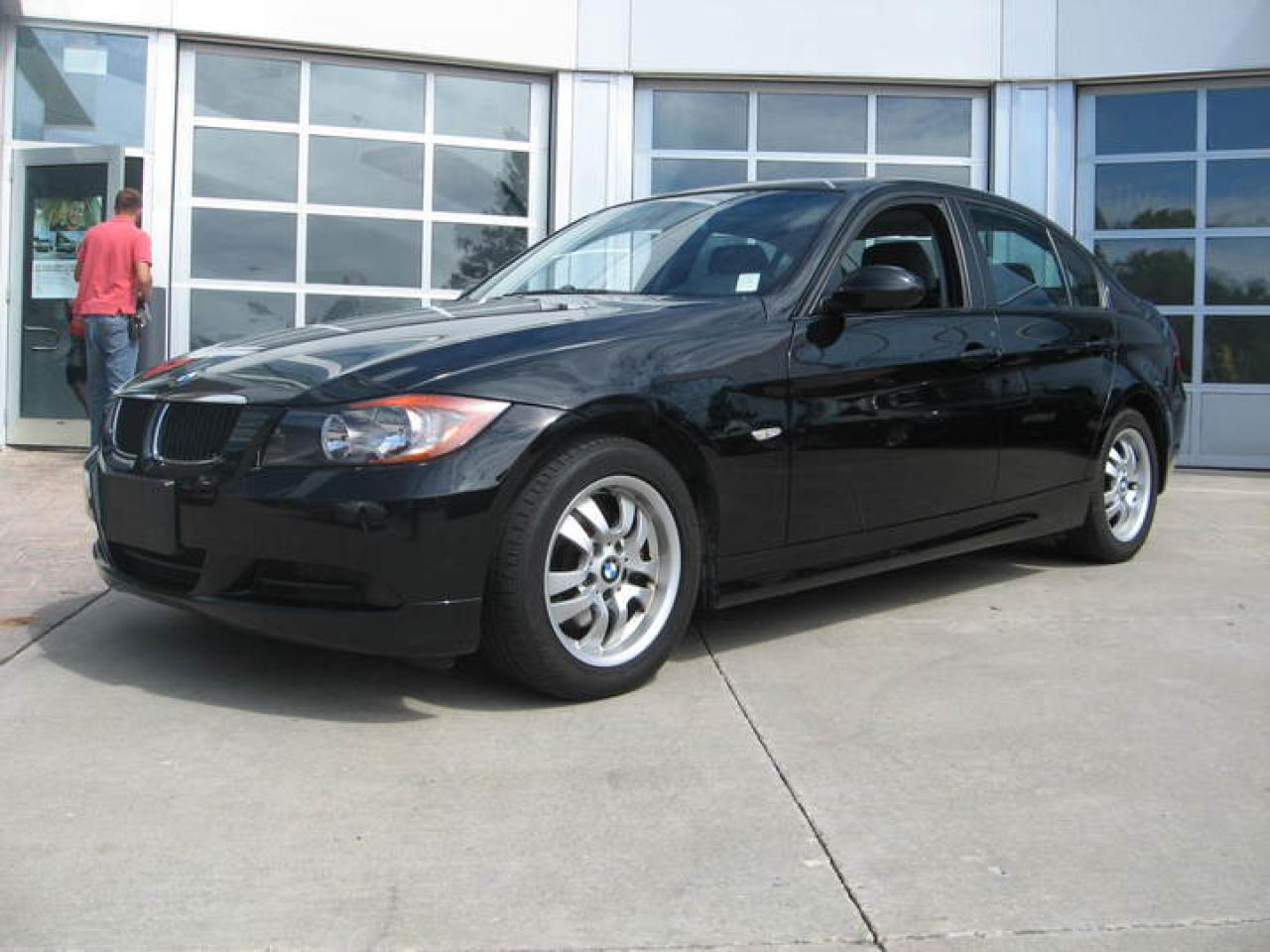 Used 2007 BMW 323i  for sale in Toronto, ON