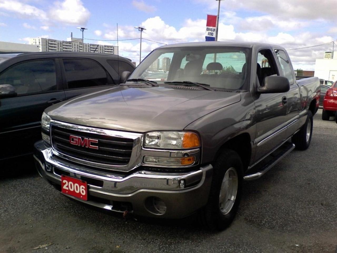 Used 2006 GMC Sierra 1500  for sale in Toronto, ON