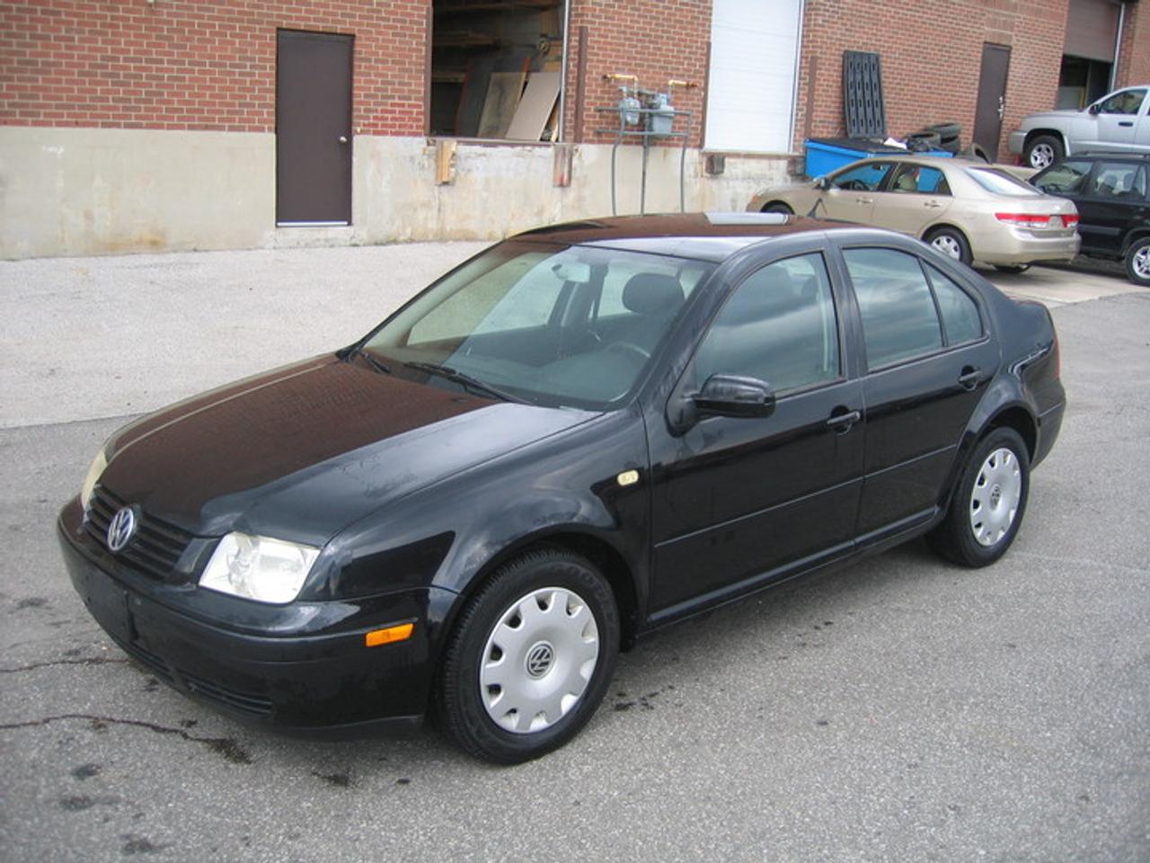 622166.10676372