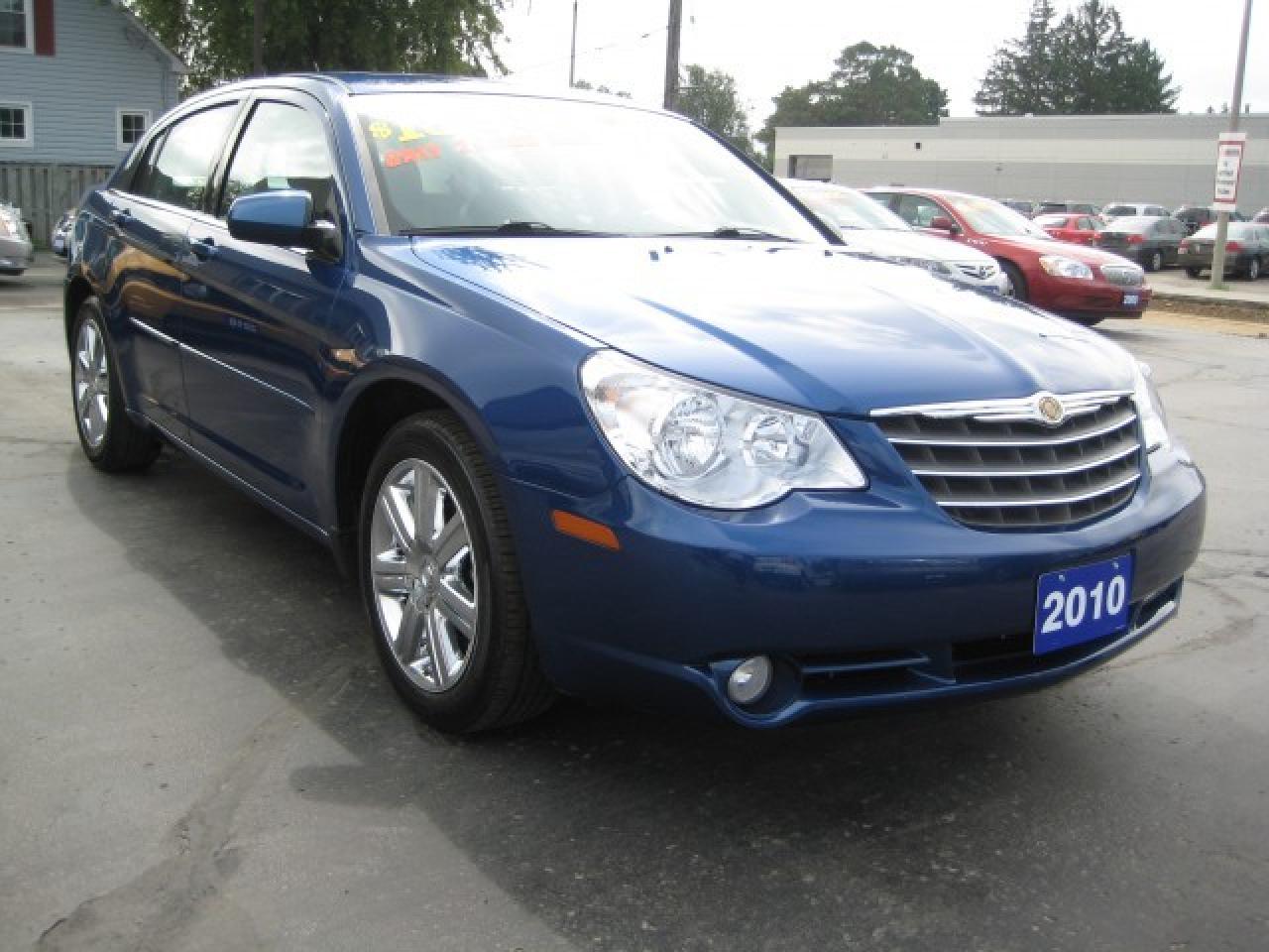 Used 2010 Chrysler Sebring LTD LEATHER/SUNROOF for sale in Listowel, ON