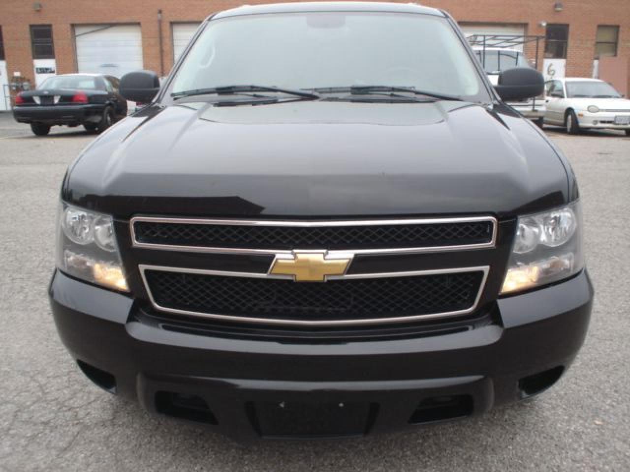 Used 2007 Chevrolet Suburban LS 9 PASSENGER 4X4 for sale in Mississauga, ON