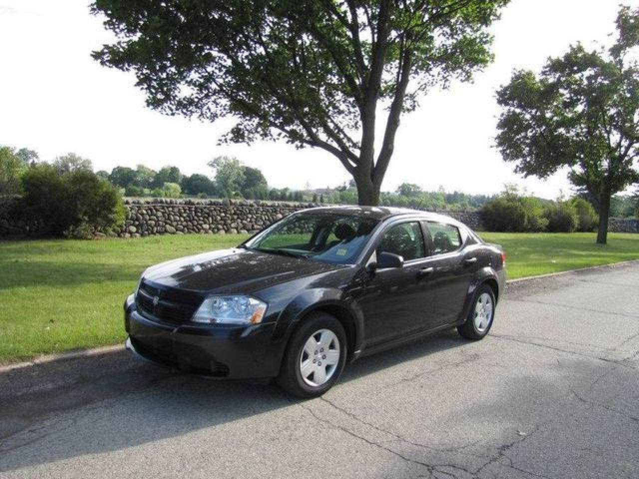 Used 2009 Dodge Avenger SE NEW TIRES!! LOADED!! Sedan for sale in Guelph, ON